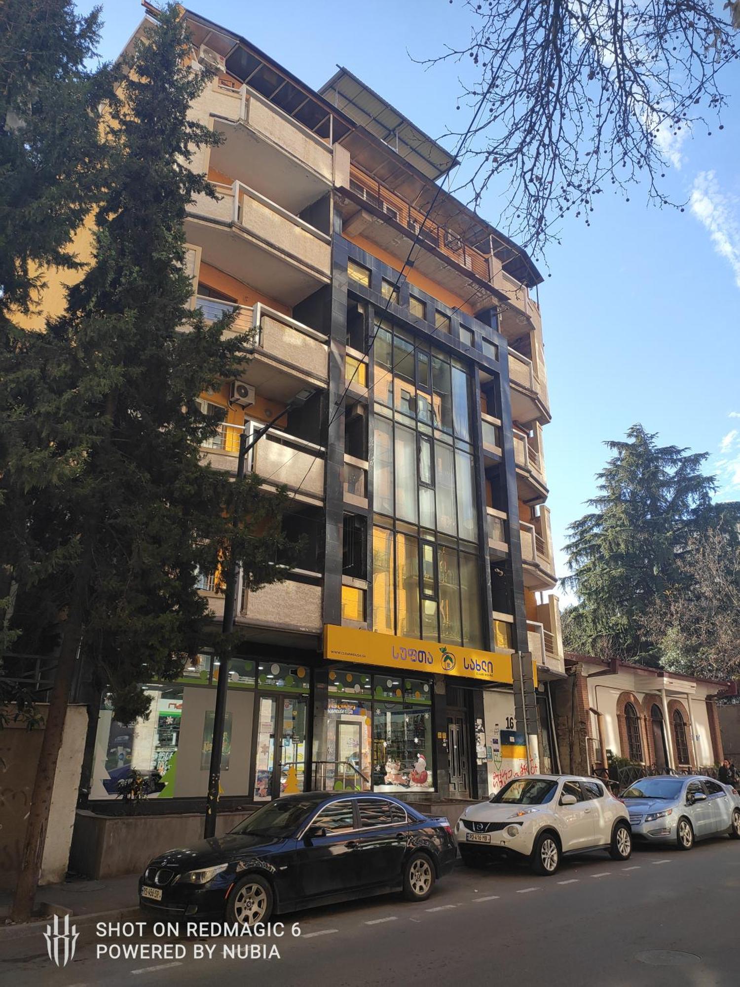 City Center Apartment -Between Herous Square And Holiday Inn Tbilisi Exterior photo